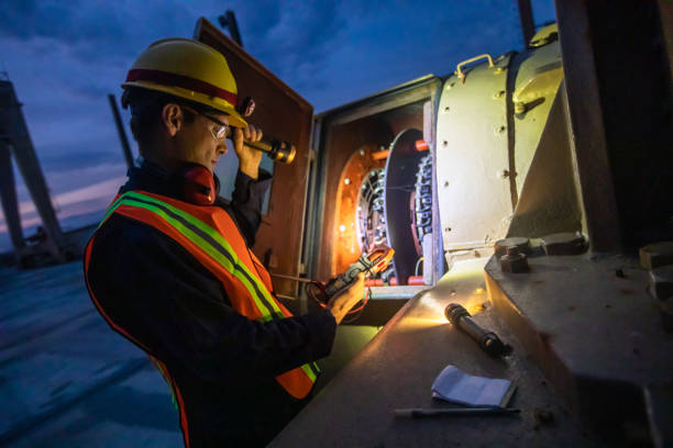 Best Industrial Electrical Services  in Maple Heights, OH