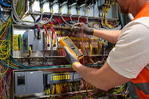 Best Electrician Near Me  in Maple Heights, OH